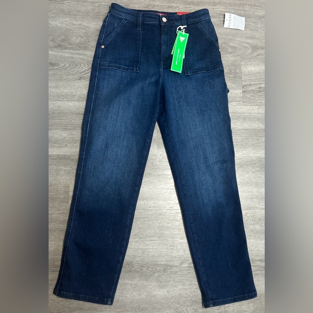 GUESS Los Angeles Women’s 6/28 Lina High-Rise Straight Jeans in a Dark Wash